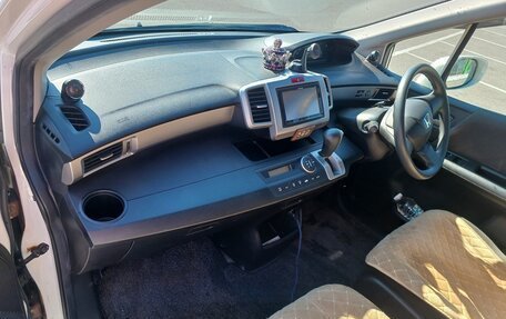 Honda Freed I, 2011 год, 1 020 000 рублей, 14 фотография