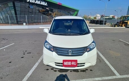 Honda Freed I, 2011 год, 1 020 000 рублей, 3 фотография
