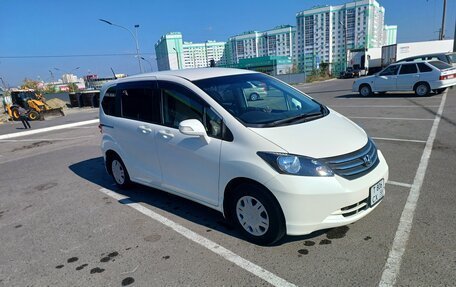 Honda Freed I, 2011 год, 1 020 000 рублей, 18 фотография