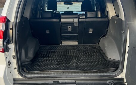 Toyota Land Cruiser Prado 150 рестайлинг 2, 2013 год, 3 100 000 рублей, 11 фотография