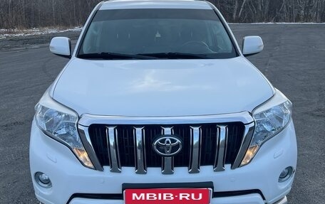 Toyota Land Cruiser Prado 150 рестайлинг 2, 2013 год, 3 100 000 рублей, 5 фотография