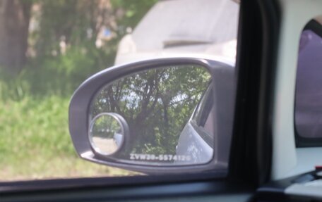 Toyota Prius, 2012 год, 1 050 000 рублей, 14 фотография