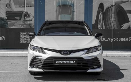 Toyota Camry, 2021 год, 3 360 000 рублей, 3 фотография