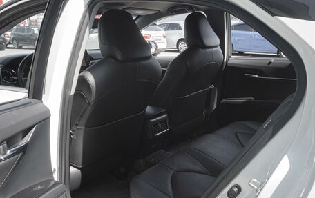 Toyota Camry, 2021 год, 3 360 000 рублей, 11 фотография