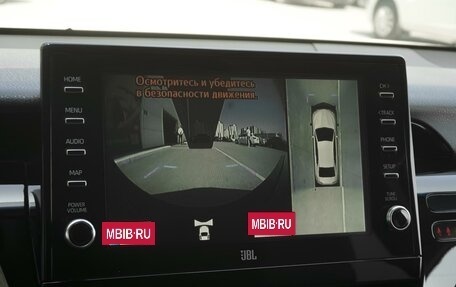 Toyota Camry, 2021 год, 3 360 000 рублей, 14 фотография