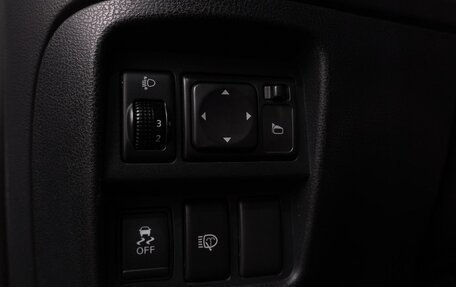 Nissan Juke II, 2011 год, 959 000 рублей, 12 фотография