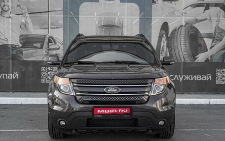 Ford Explorer VI, 2013 год, 1 849 000 рублей, 3 фотография