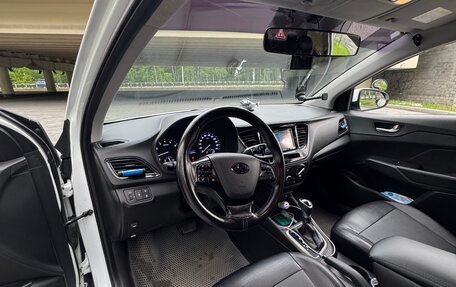 Hyundai Solaris II рестайлинг, 2017 год, 1 300 000 рублей, 7 фотография