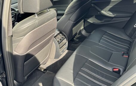 BMW 5 серия, 2019 год, 3 450 000 рублей, 15 фотография