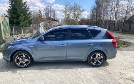 KIA cee'd I рестайлинг, 2009 год, 730 000 рублей, 2 фотография