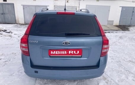 KIA cee'd I рестайлинг, 2009 год, 730 000 рублей, 10 фотография