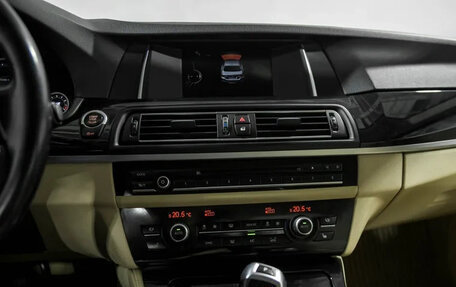 BMW 5 серия, 2015 год, 1 750 000 рублей, 10 фотография