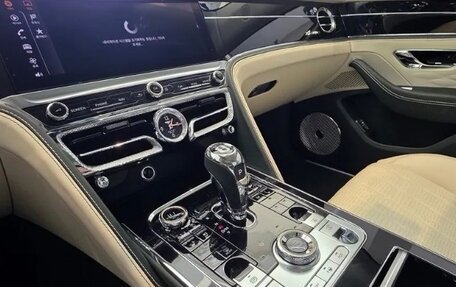 Bentley Flying Spur, 2025 год, 32 500 000 рублей, 4 фотография