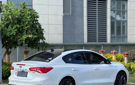 Ford Focus IV, 2022 год, 1 650 035 рублей, 2 фотография