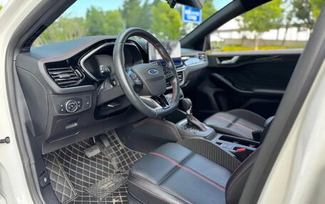 Ford Focus IV, 2022 год, 1 650 035 рублей, 7 фотография