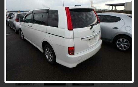 Toyota ISis I, 2010 год, 1 600 000 рублей, 7 фотография