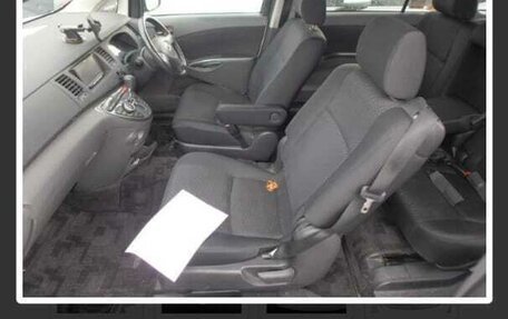 Toyota ISis I, 2010 год, 1 600 000 рублей, 11 фотография