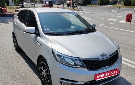 KIA Rio III рестайлинг, 2017 год, 850 000 рублей, 4 фотография