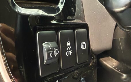 Mitsubishi Outlander III рестайлинг 3, 2018 год, 2 315 000 рублей, 15 фотография