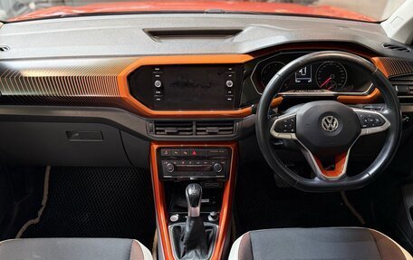 Volkswagen T-Cross I, 2019 год, 1 649 000 рублей, 18 фотография