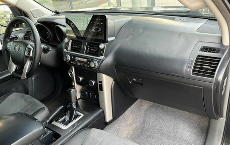 Toyota Land Cruiser Prado 150 рестайлинг 2, 2012 год, 2 500 000 рублей, 13 фотография
