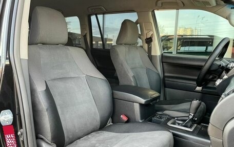Toyota Land Cruiser Prado 150 рестайлинг 2, 2012 год, 2 500 000 рублей, 28 фотография