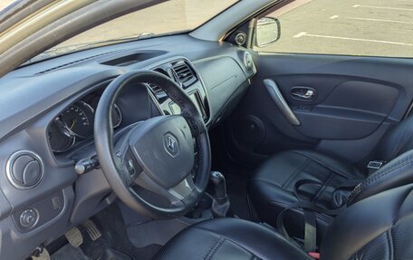 Renault Sandero II рестайлинг, 2015 год, 650 000 рублей, 12 фотография