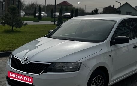 Skoda Rapid I, 2017 год, 1 230 000 рублей, 2 фотография