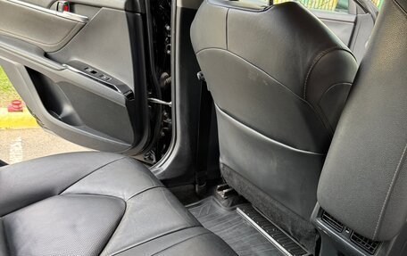 Toyota Camry, 2019 год, 2 800 000 рублей, 34 фотография