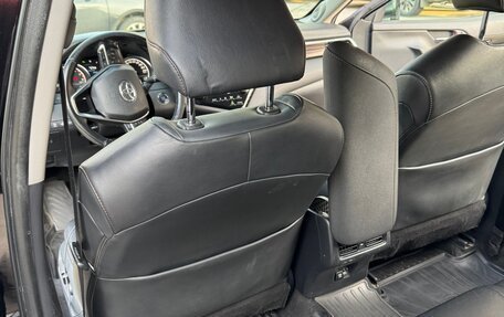 Toyota Camry, 2019 год, 2 800 000 рублей, 25 фотография