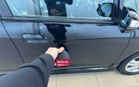Honda Fit Shuttle I рестайлинг, 2012 год, 1 139 000 рублей, 27 фотография