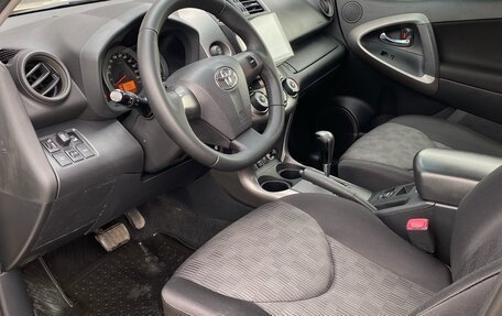 Toyota RAV4, 2011 год, 1 375 000 рублей, 9 фотография