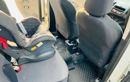 Nissan Note II рестайлинг, 2011 год, 599 000 рублей, 22 фотография