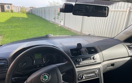Skoda Fabia II, 2011 год, 765 000 рублей, 6 фотография