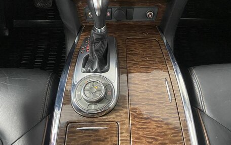 Nissan Patrol, 2011 год, 2 100 000 рублей, 15 фотография