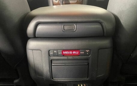 Nissan Patrol, 2011 год, 2 100 000 рублей, 16 фотография