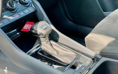 Skoda Karoq I, 2020 год, 2 155 000 рублей, 13 фотография
