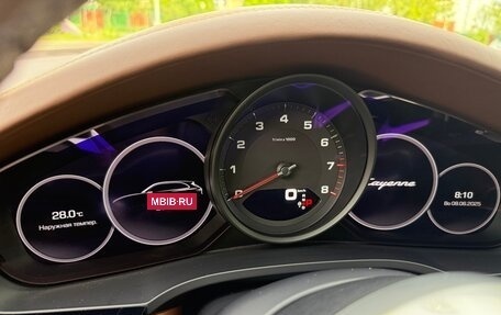 Porsche Cayenne III, 2021 год, 11 000 000 рублей, 17 фотография