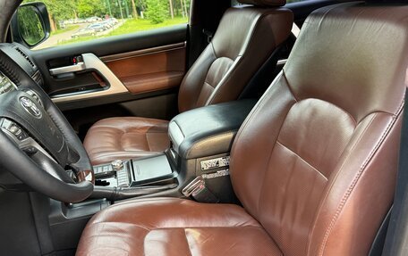 Toyota Land Cruiser 200, 2016 год, 4 600 000 рублей, 9 фотография