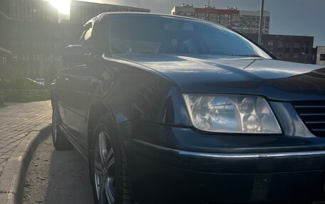 Volkswagen Bora, 2004 год, 390 000 рублей, 2 фотография