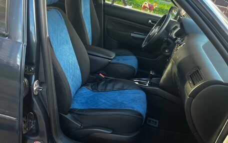 Volkswagen Bora, 2004 год, 390 000 рублей, 10 фотография