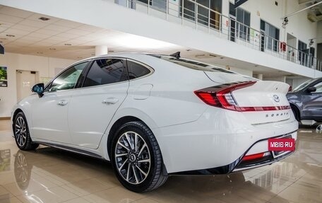 Hyundai Sonata VIII, 2021 год, 2 298 000 рублей, 5 фотография