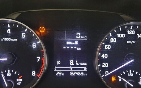 Hyundai Elantra VI рестайлинг, 2017 год, 1 398 000 рублей, 10 фотография
