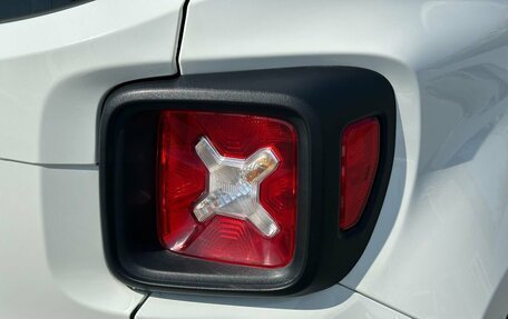 Jeep Renegade I рестайлинг, 2018 год, 1 579 900 рублей, 8 фотография
