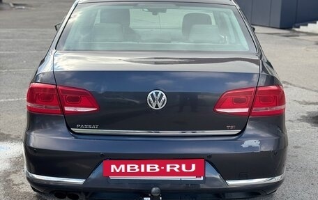 Volkswagen Passat B7, 2011 год, 1 050 000 рублей, 4 фотография