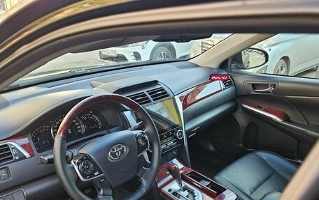 Toyota Camry, 2012 год, 1 680 000 рублей, 10 фотография