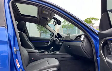 BMW 3 серия, 2017 год, 2 180 000 рублей, 12 фотография