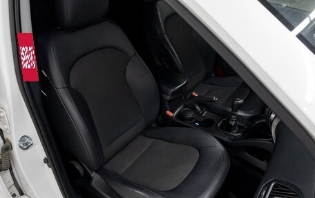 Hyundai ix35 I рестайлинг, 2013 год, 1 097 000 рублей, 16 фотография