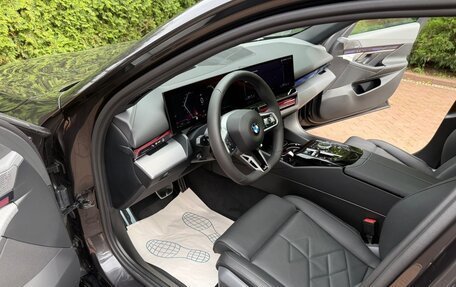 BMW 5 серия, 2025 год, 8 650 000 рублей, 18 фотография