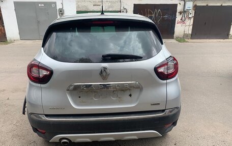 Renault Kaptur I рестайлинг, 2018 год, 899 000 рублей, 6 фотография